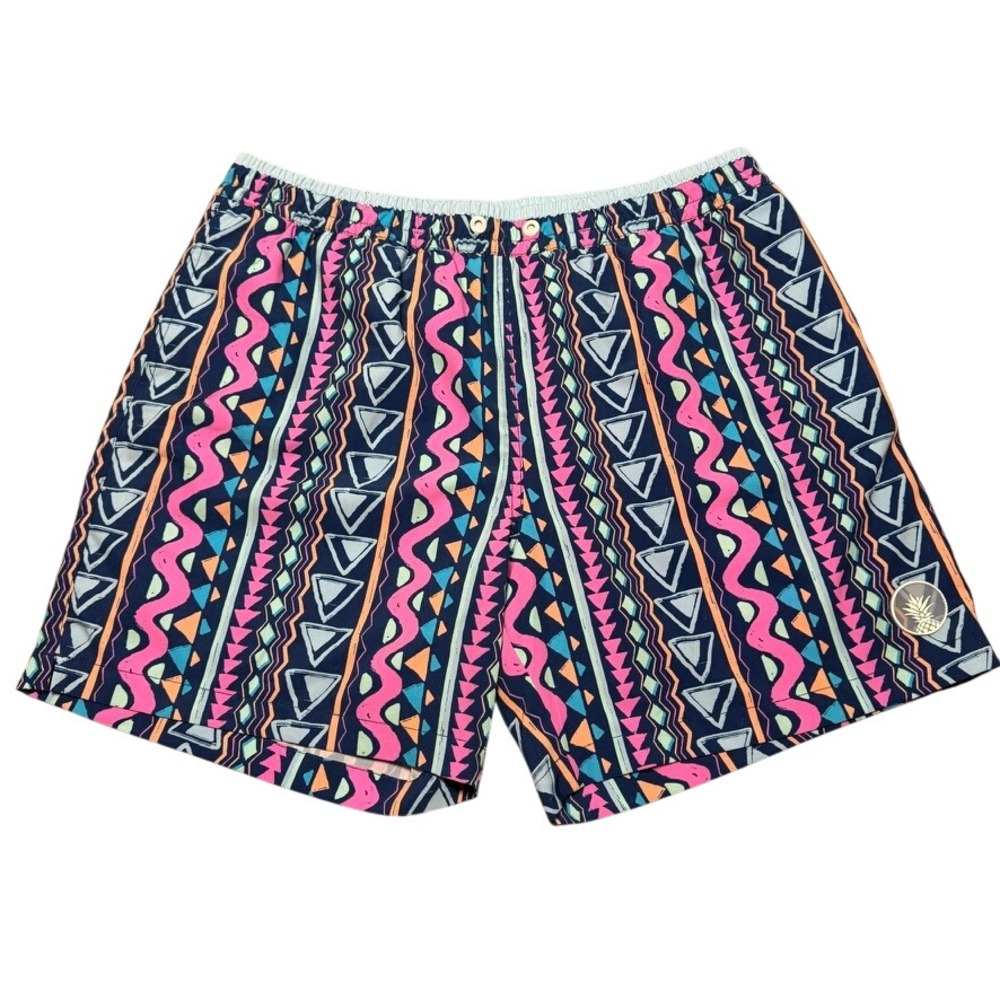 Chubbies Mens Swim Trunks XL Pink Blue Geometric Tribal Print 5.5 Inseam Shorts